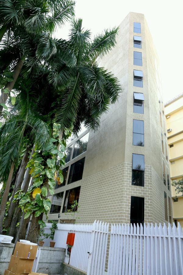 Hotel Mumbai House Andheri East, Mumbai Eksteriør bilde