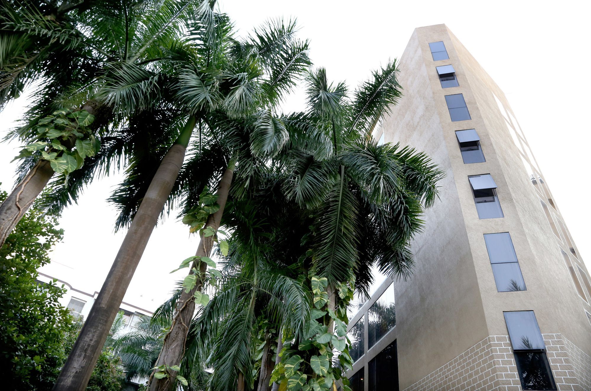 Hotel Mumbai House Andheri East, Mumbai Eksteriør bilde