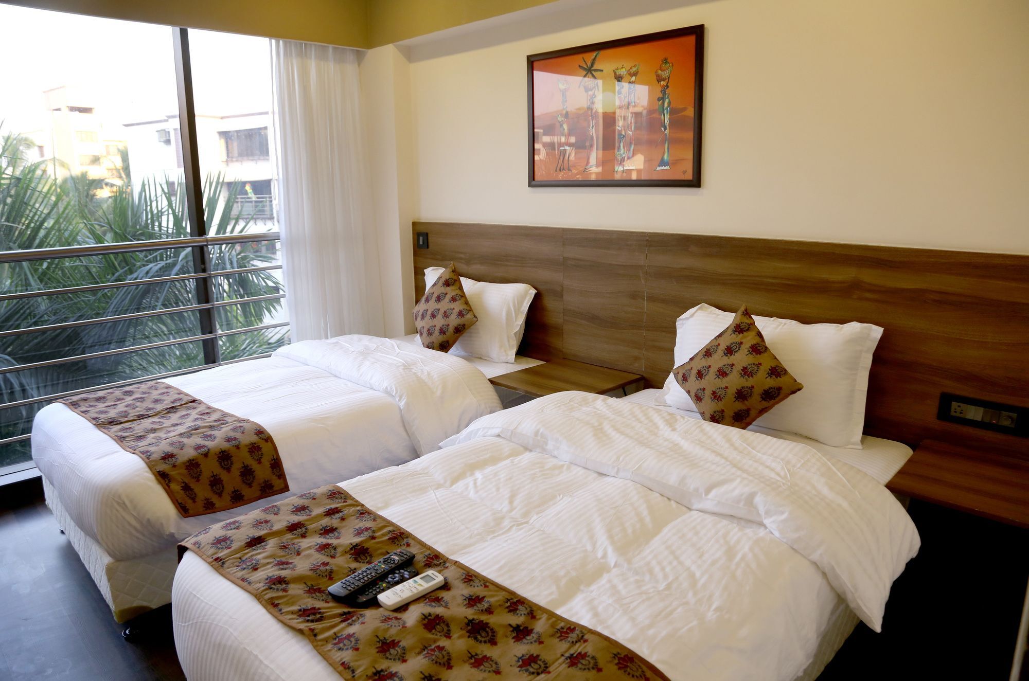 Hotel Mumbai House Andheri East, Mumbai Eksteriør bilde