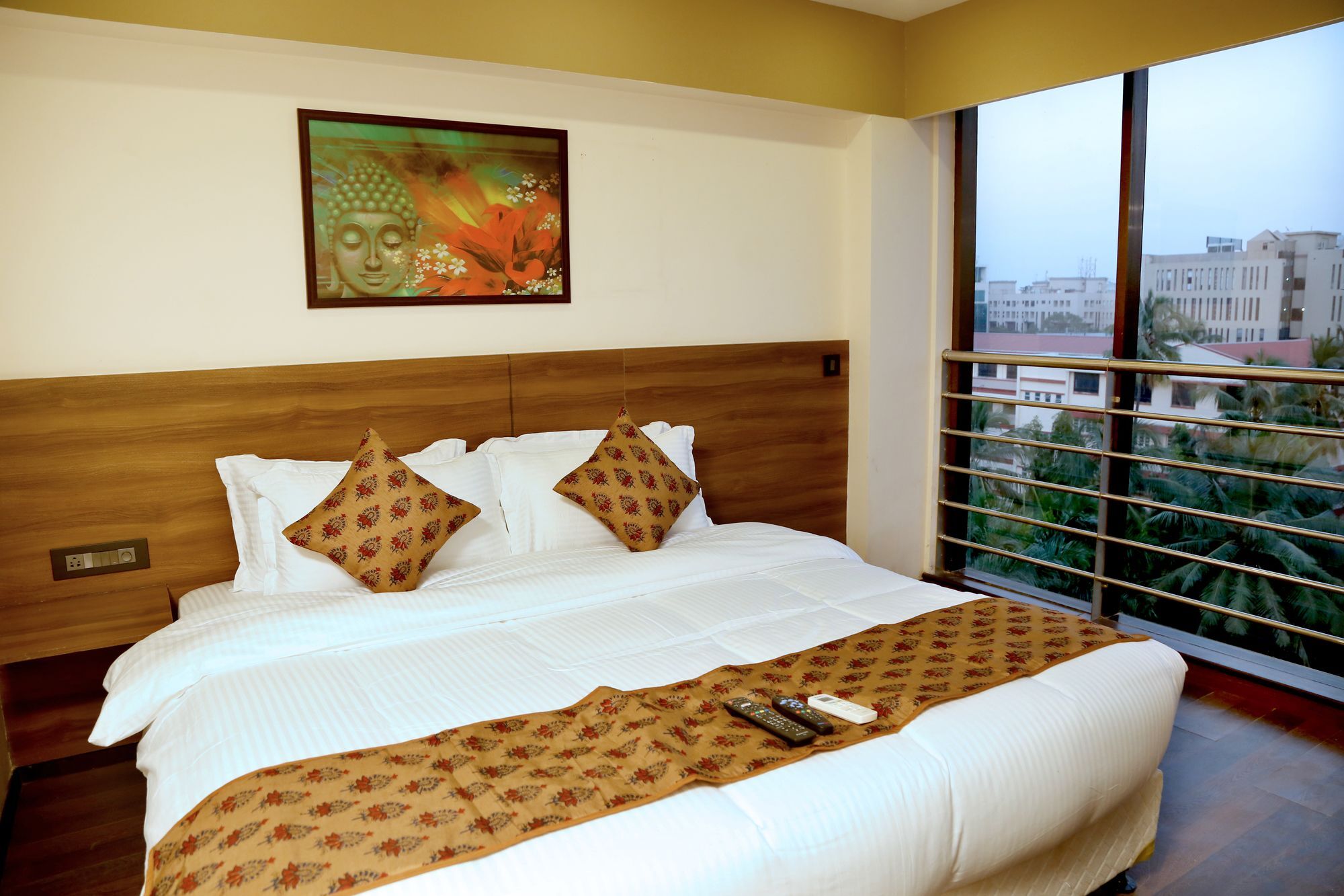 Hotel Mumbai House Andheri East, Mumbai Eksteriør bilde