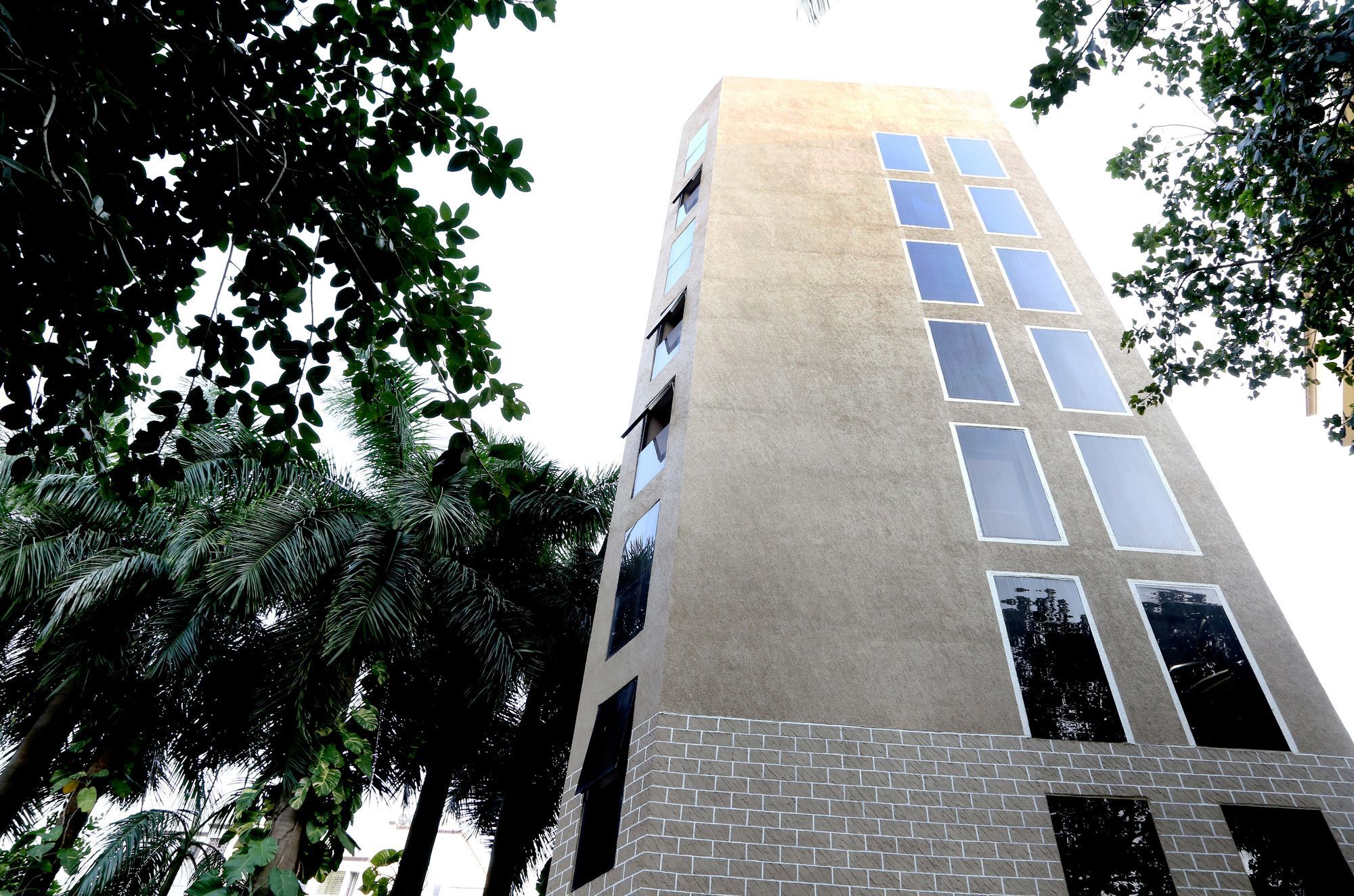 Hotel Mumbai House Andheri East, Mumbai Eksteriør bilde